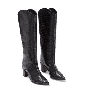 Stunning boots
